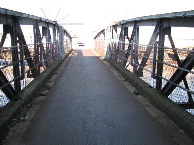 Gravesend Ferry Pier (1)-0e5b9be Gravesend Ferry Pier (1)-0e5b9be