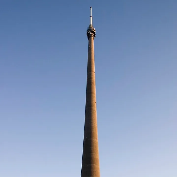 rs=w_720,h_720,cg_true (2) Emley Moor Tower: Huddersfield, West Yorkshire